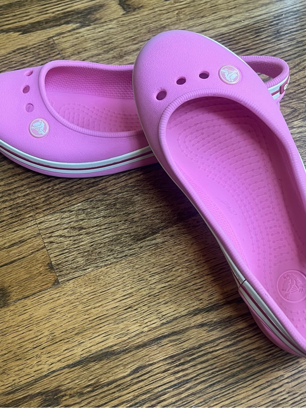 Crocs Girls Genna II Pink Slingback Flats Size 3